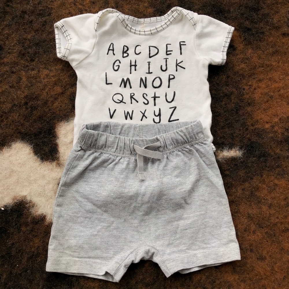 Baby Alphabet Top